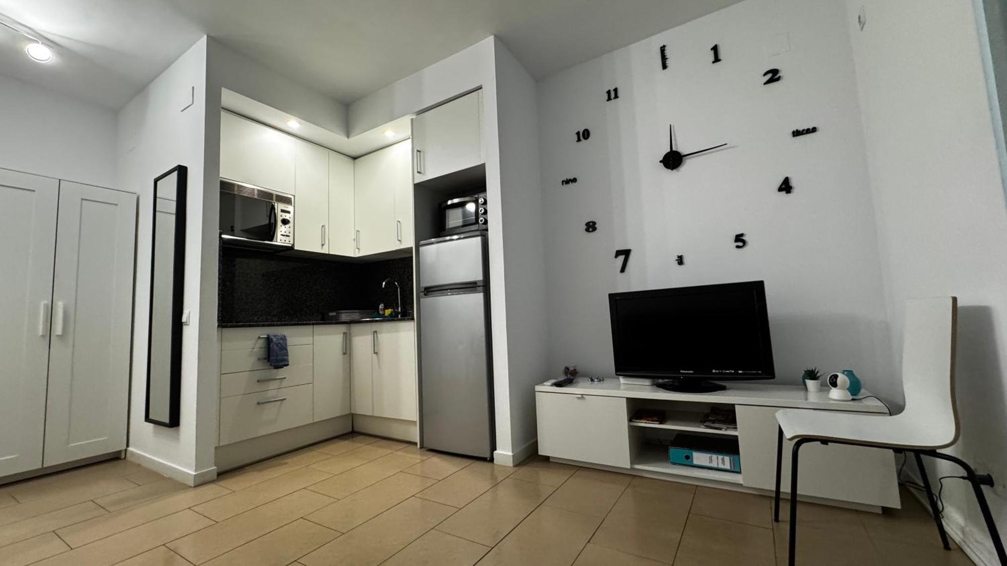 Moderno Apartamento Con Parking,Tarrassa, Barcelona Terrassa Bagian luar foto